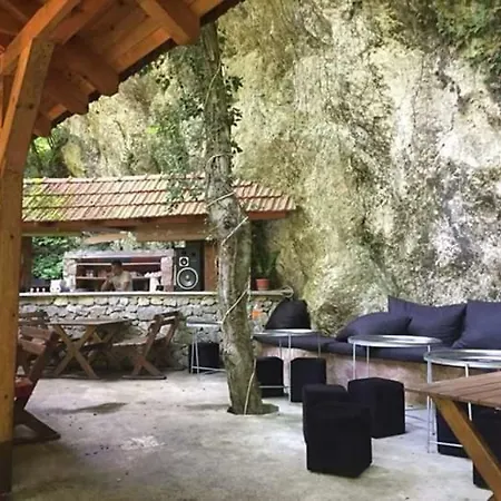 Bungalov- 5 Kameno Vrelo * Polje-Bijela